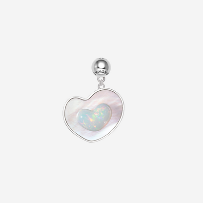 Blossom Love Stable Heart Pendant